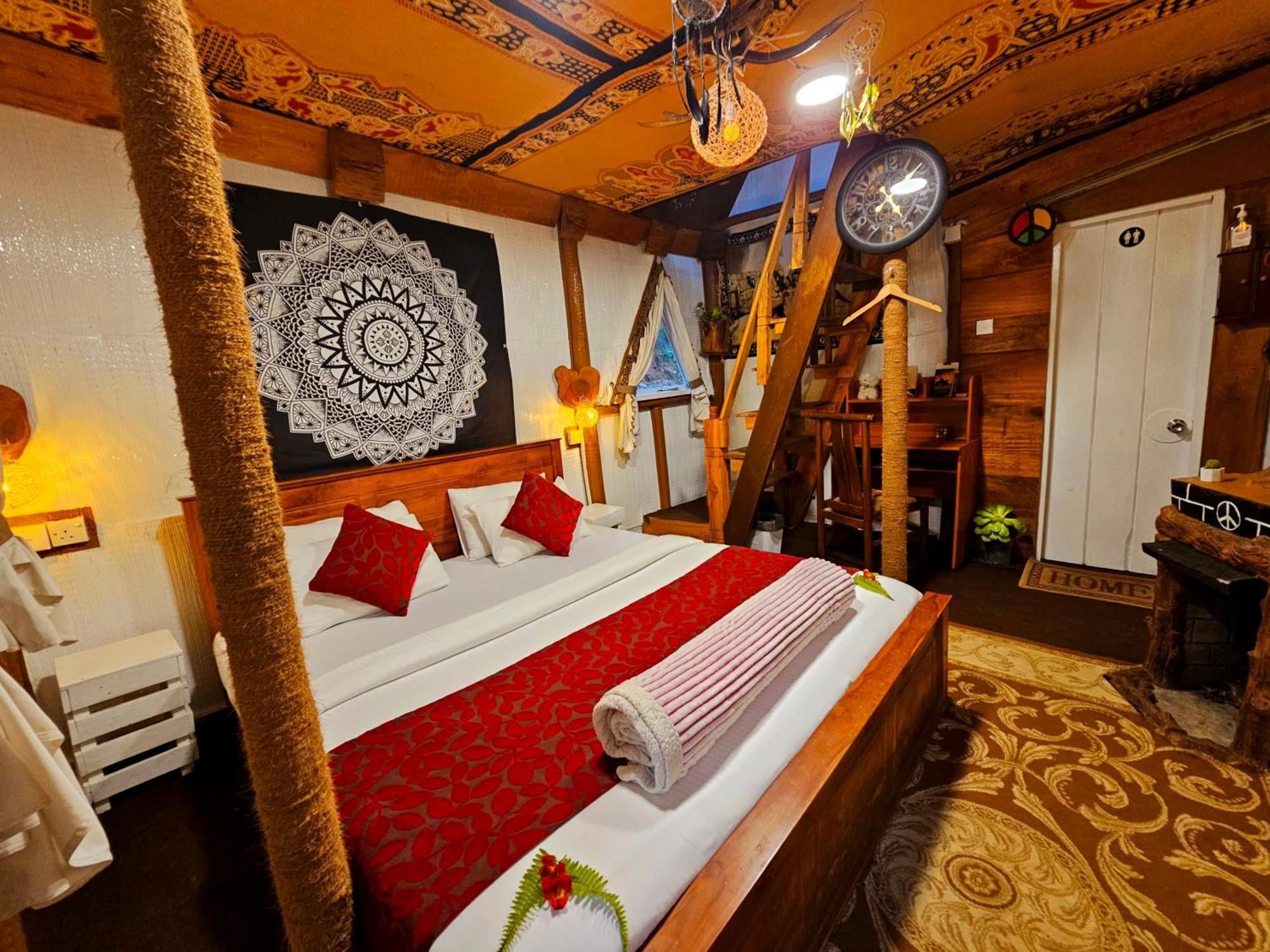 Haven Chalet Νουβάρα Ελίγια Εξωτερικό φωτογραφία